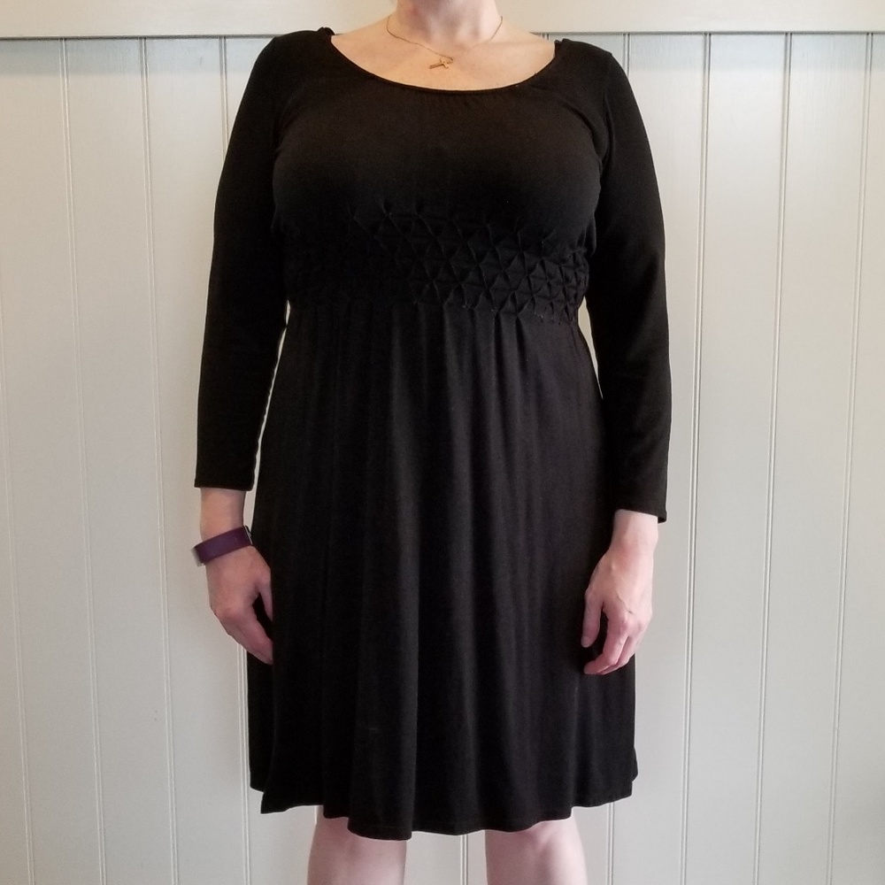 Ann Taylor - Black Dress - Size 6